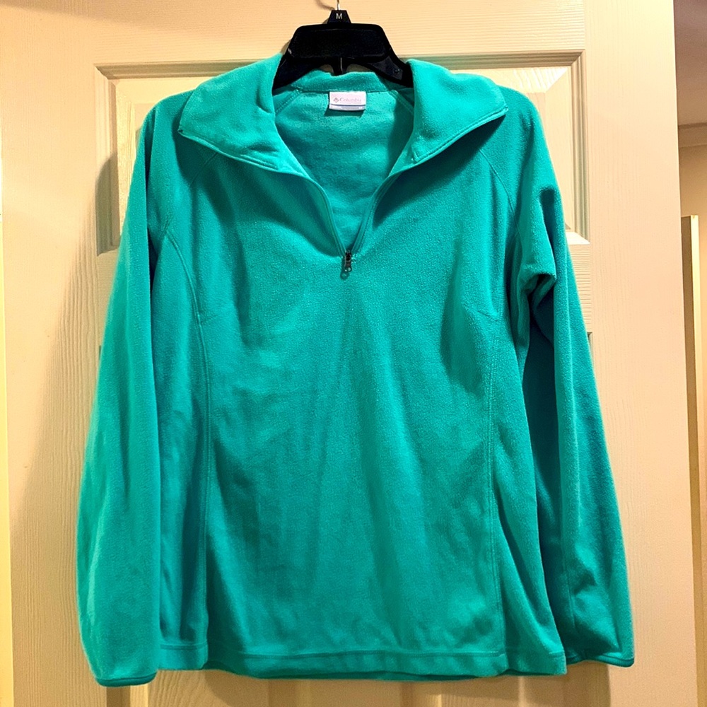 Columbia fleece Pull Over!